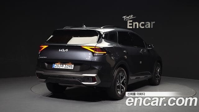 Kia Sportage — фото 1