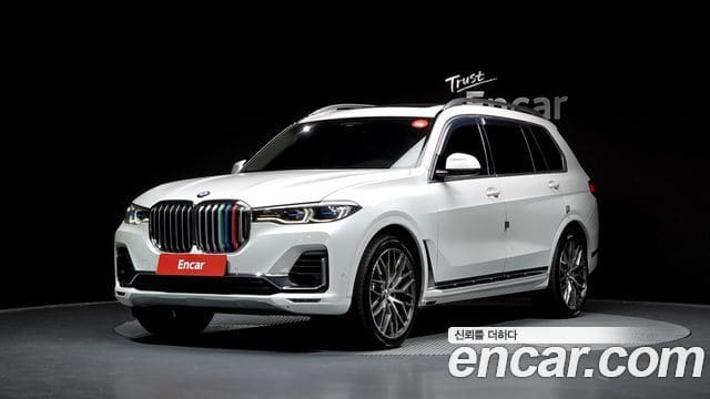 BMW X7 — фото 1