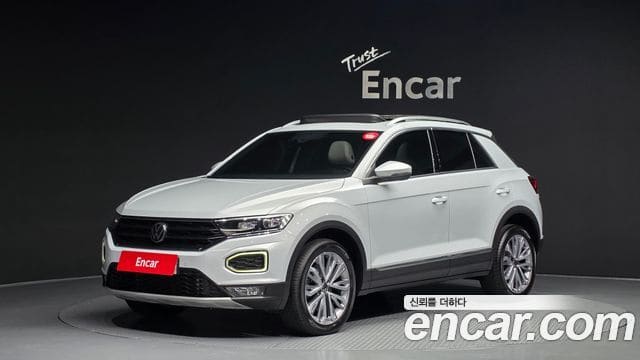 Volkswagen T-Roc — фото 1