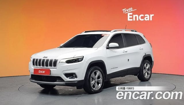 Jeep Cherokee — фото 1