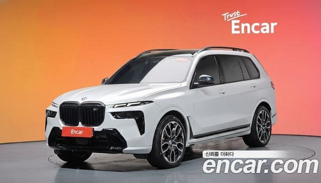 BMW X7 — фото 1