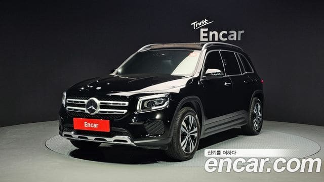 Mercedes-Benz GLB-Class — фото 1