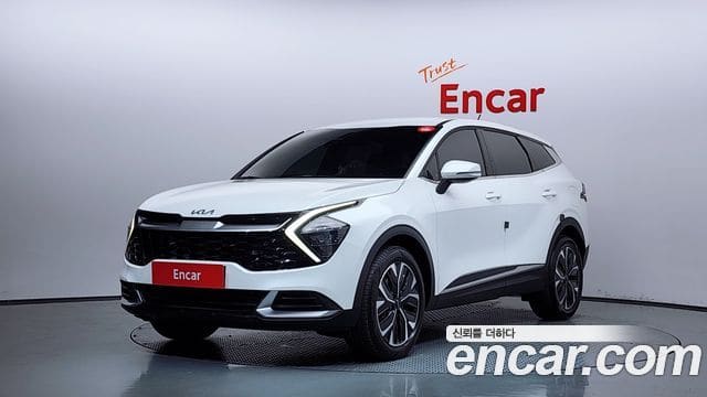 Kia Sportage — фото 1