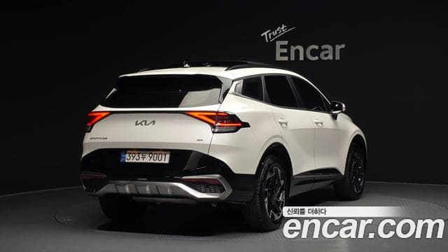 Kia Sportage — фото 1