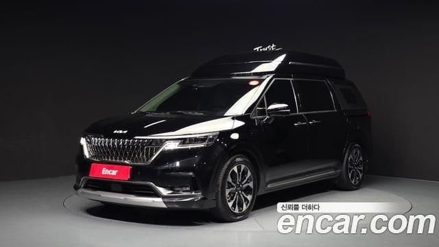 Kia Carnival — фото 1