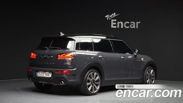 Mini Cooper S Clubman — фото 1