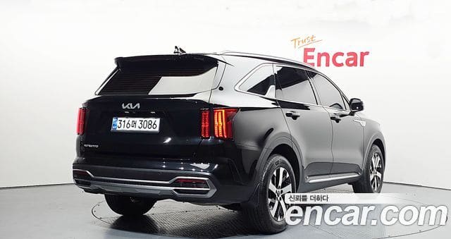 Kia Sorento — фото 1