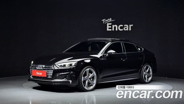 Audi A5 — фото 1