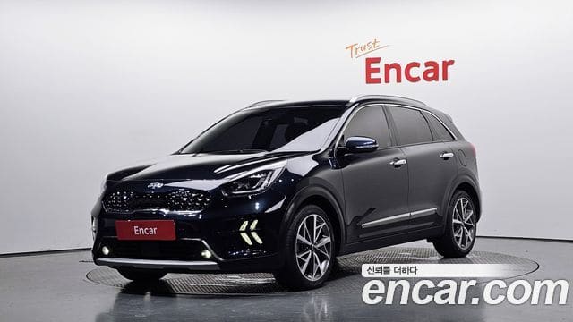 Kia Niro — фото 1