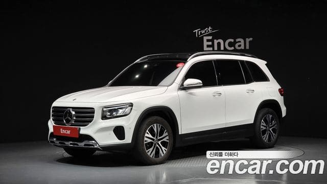 Mercedes-Benz GLB-Class — фото 1