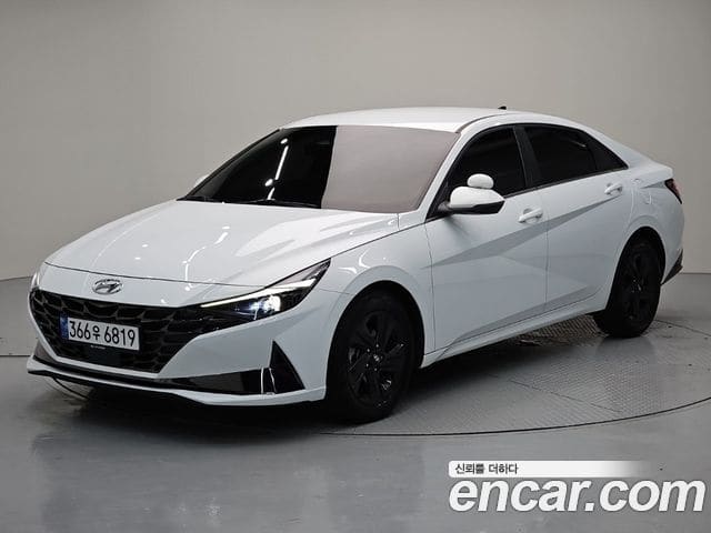 Hyundai Avante — фото 1