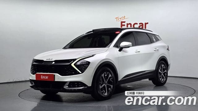 Kia Sportage — фото 1