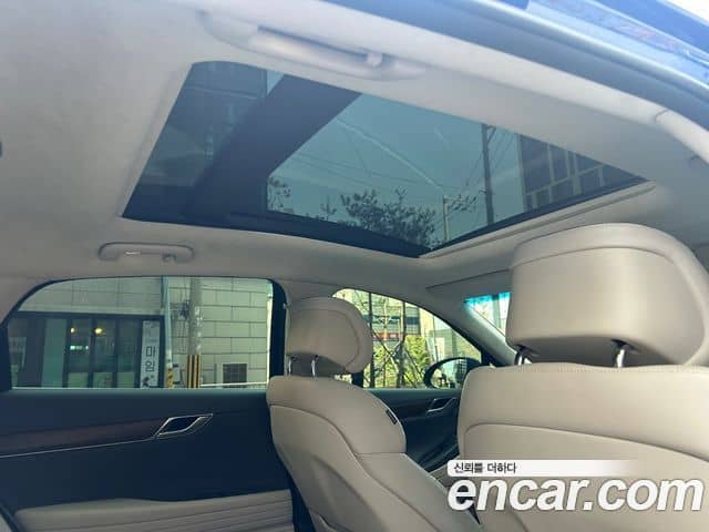 Genesis Electrified G80