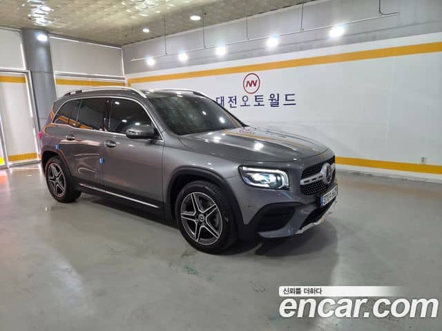 Mercedes-Benz GLB-Class