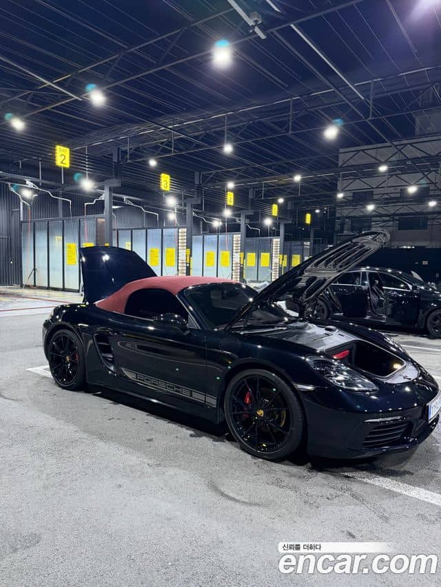 Porsche 718 Boxster