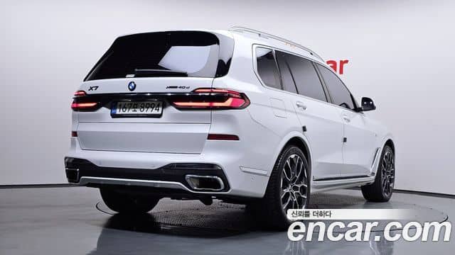BMW X7