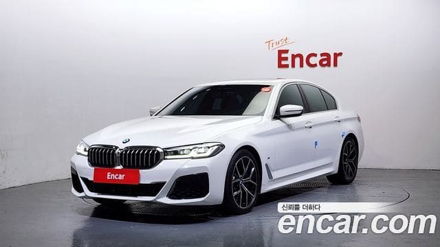 BMW 5 Series — фото 1