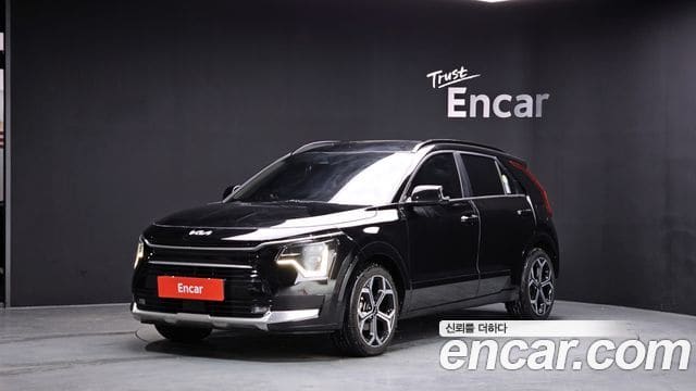 Kia Niro — фото 1