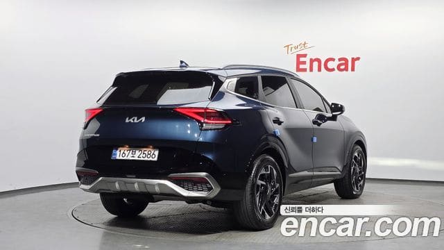 Kia Sportage — фото 1
