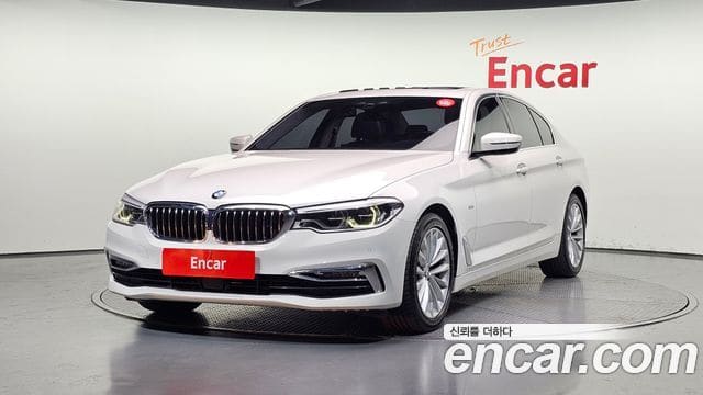 BMW 5 Series — фото 1
