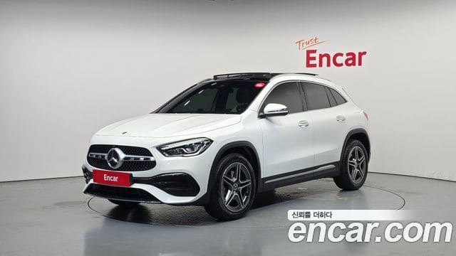 Mercedes-Benz GLA-Class — фото 1
