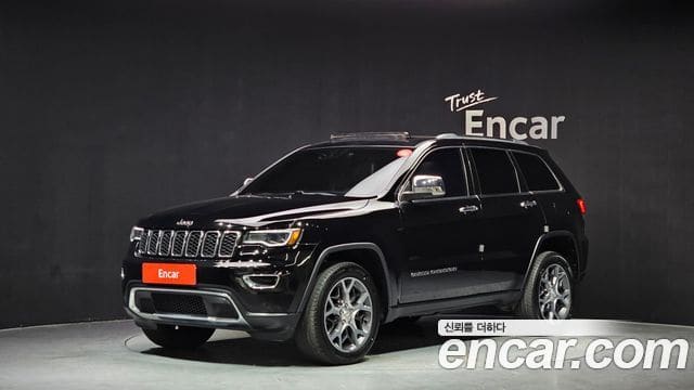 Jeep Grand Cherokee — фото 1