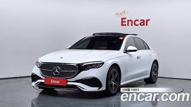 Mercedes-Benz E-Class — фото 1