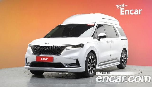 Kia Carnival — фото 1