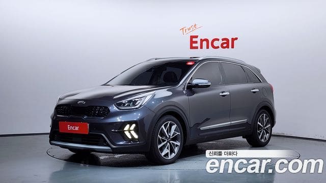 Kia Niro — фото 1