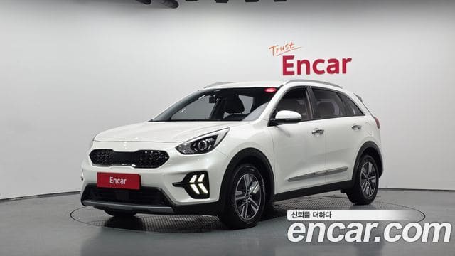 Kia Niro — фото 1