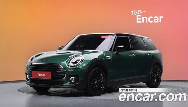 Mini Cooper Clubman — фото 1