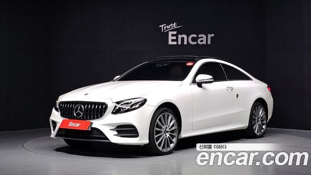 Mercedes-Benz E-Class — фото 1