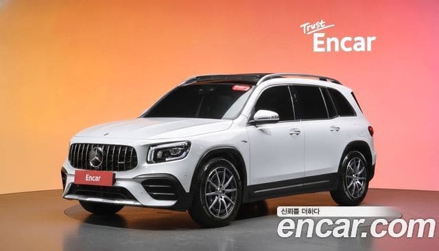 Mercedes-Benz GLB-Class — фото 1