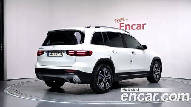 Mercedes-Benz GLB-Class