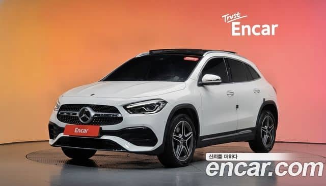 Mercedes-Benz GLA-Class