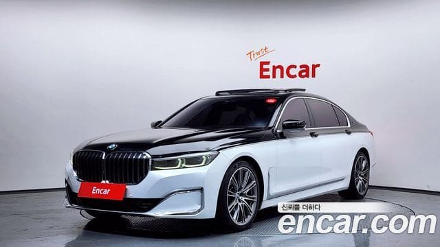BMW 7 Series — фото 1