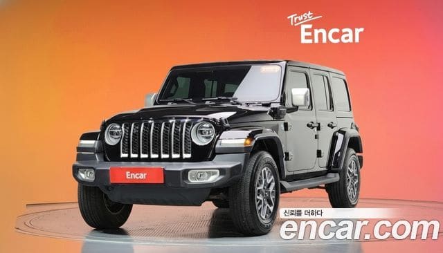 Jeep Wrangler — фото 1