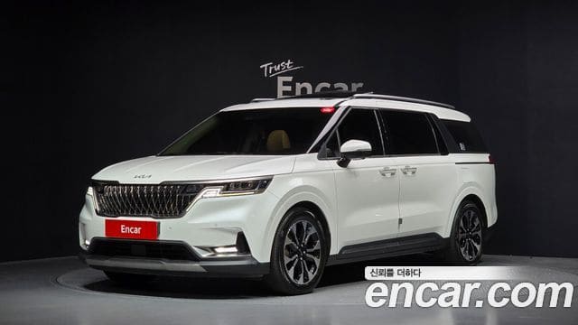 Kia Carnival — фото 1