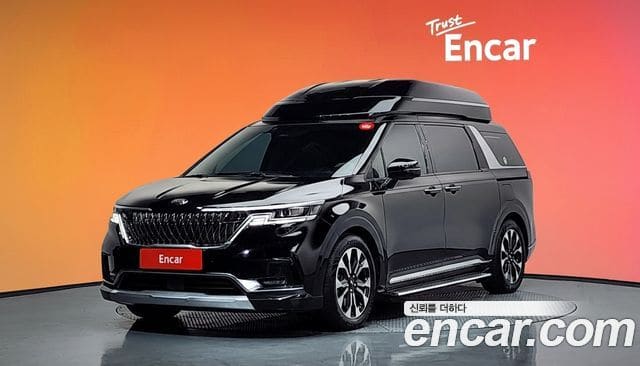 Kia Carnival — фото 1