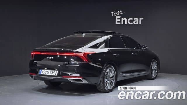 Kia K8