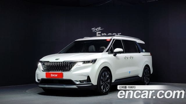 Kia Carnival — фото 1