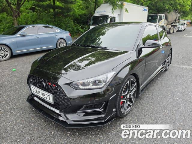 Hyundai Veloster