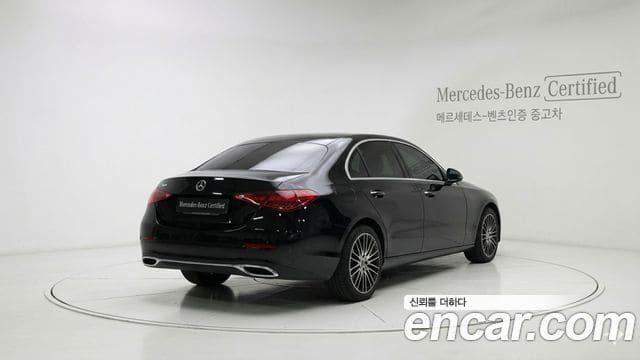 Mercedes-Benz C-Class — фото 1