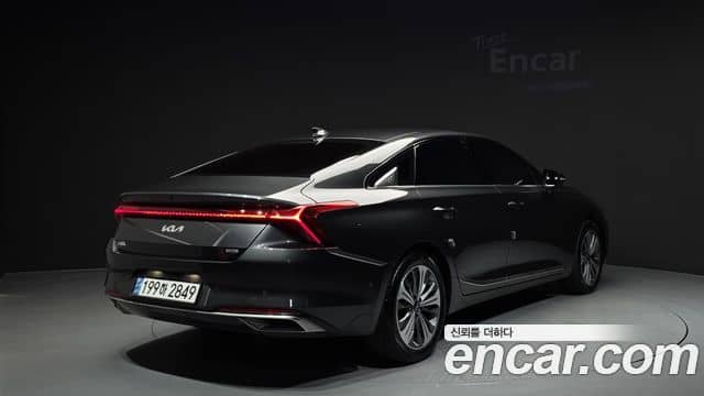 Kia K8