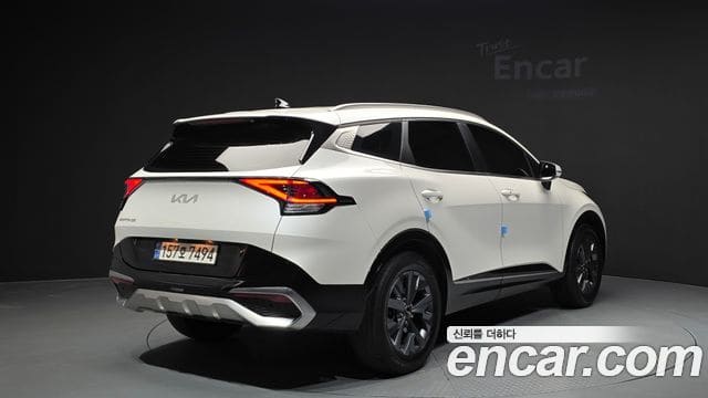 Kia Sportage — фото 1