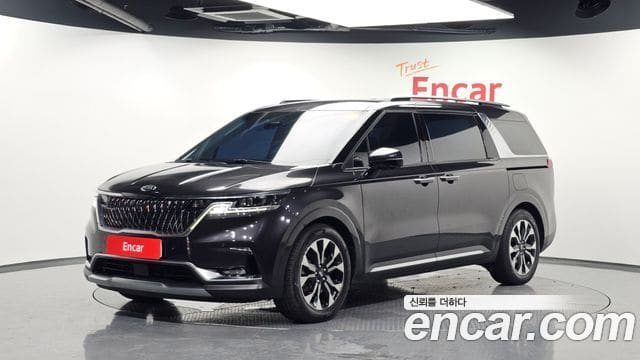 Kia Carnival — фото 1