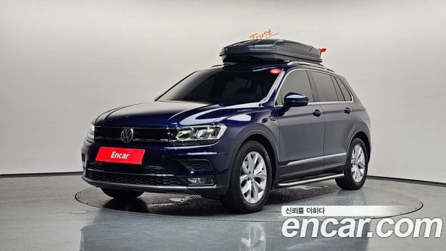Volkswagen Tiguan — фото 1