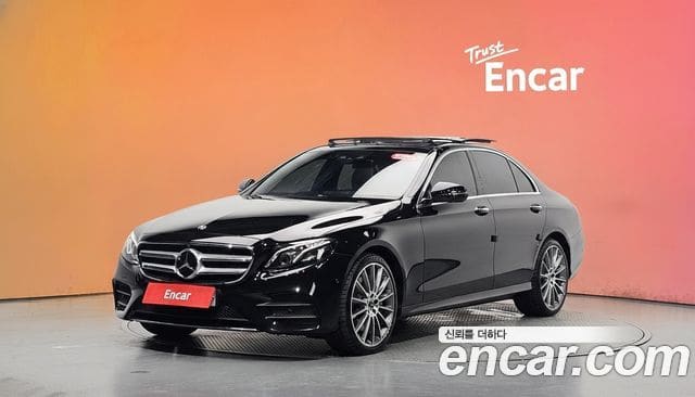 Mercedes-Benz E-Class — фото 1