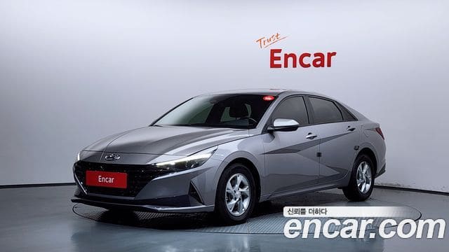 Hyundai Avante — фото 1