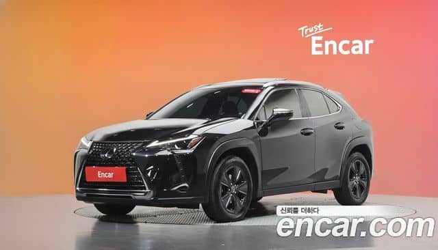 Lexus UX250h
